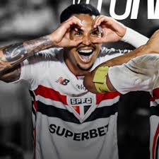 Calleri é direto ao analisar parceria com Lucas e Luciano e elogia São Paulo