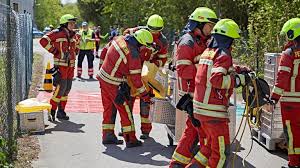 Hochgiftiges Quecksilber tritt aus - mehrere Arbeiter verletzt; Mercedes macht Verlust