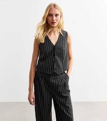 New Look Nadelstreifen-Weste Grau