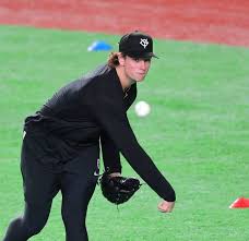 西川遥輝の動向に注目！30日の公示で新たな登録選手が続々