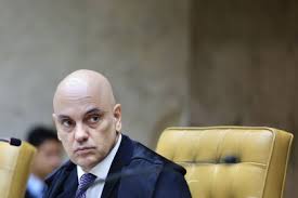 Moraes determina progressão para regime semiaberto de “Débora do Batom”