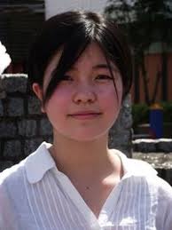 Sayaka Shibuya ist in Japan geboren. Jetzt besucht sie die Japanische Schule in Düsseldorf und lernt fleißig deutsch. Wie gut, dass ich keine Strecke von ... - DSCF5042(1)-200x267