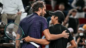 Tennis.com - News update