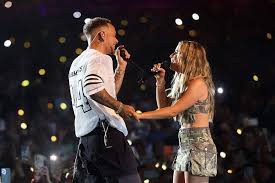 Country 103.7 - News update