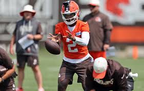 The breathtaking throws aren’t enough — here’s the real reason Shedeur Sanders isn’t starting yet