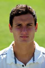 Full name Warren Wain Lee. Born August 27, 1987, New Delhi, India. Current age 26 years 310 days. Major teams Essex 2nd XI, Kent, Kent 2nd XI, Unicorns - 115961.1