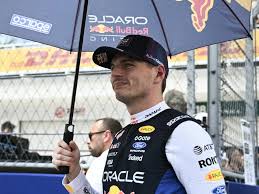 Teamgenoot Verstappen in Miami teruggezet naar laatste startplaats, auto niet door keuring