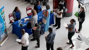 El próximo capítulo del mercado laboral está tomando forma: ¿qué hay que saber del informe de empleos del viernes?