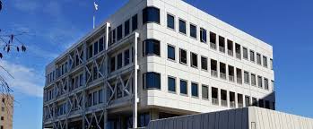 「エホバの証人」信者女性 白内障手術断られ、滋賀医大を損賠提訴