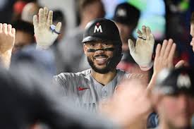 Mariners Host Twins in Weekend Series: Key Matchups and DFS Picks