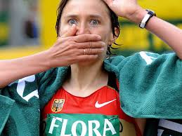 Marathon-Ass Irina Mikitenko hat die WM in Berlin abgesagt.