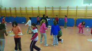 Image result for trabajo de familiarizacion con raqueta en badminton