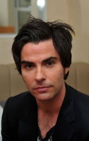 Kelly Jones. “I was in TLC for about 18 months but left to concentrate on my graphic design degree,” says the 40-year-old dad of three, who could only sit ... - kelly-jones-350998536JPG