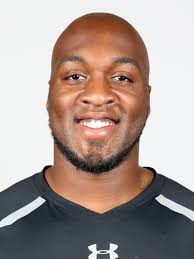 Concordia University-St. Paul defensive end Zach Moore poses for a headshot during the 2014 NFL Scouting Combine at Lucas Oil Stadium on Feb. - 1397102388000-XXX-2014-NFL-Scouting-Combine-Zach-Moore-dec028