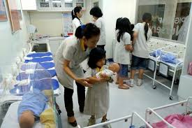 طرق تعليم الاطفال في اليابان كايزن و سر تفوق المدارس اليابانية الابتدائية عن مثيلاتها لدينا؟ Images?q=tbn:ANd9GcRFFiTbT5PAHJuXMTC4Xoesw8LYwQZYCUUaNCTe3PoBQE_UAgH-Dw