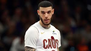 Top Celtics Free Agent Target Drawing Interest, But There’s A Catch