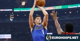 John Poulkidas: carreira em alta na derrota do Mavericks para o Pelicans