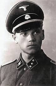 Hauptsturmführer Larry Thorne, Waffen SS - 67011