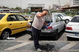شهروندان تهرانی از تردد غیرضرور در ساعات اوج گرما خودداری کنند