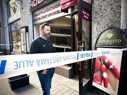 Nyt puhuu koruliike Holmaston yrittäjä: "Tietysti ottaa pannuun"