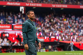 Van Bronckhorst: ''Ik voel aan alles dat de jongens er klaar voor zijn''