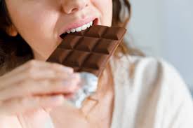 Governo surpreende e proíbe a venda de chocolate amargo e meio amargo no Brasil