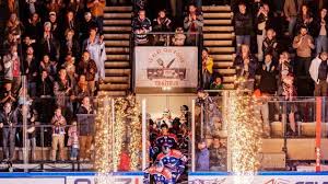 « En 30 minutes, tout était vendu » : comment ce club a réussi à faire toute sa saison à guichets fermés