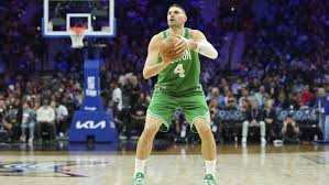 Fresh NBA Free Agency Rumors on Nikola Vucevic After Celtics Stint, Finger Injury