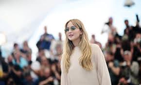 Jennifer Lawrence Gets Her First Cannes Premiere. (It’s a Risky One.)