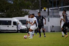 Americano tenta voltar à elite do Cariocão após sete anos, em estádio de rival histórico
