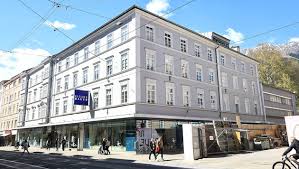 Brisante Deals - Vor Pleite: Benko-Stiftung verkaufte Topimmobilien