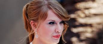 273 Millionen Follower als Marketingbudget Dior gewinnt das Rennen um Hochzeitskleid von Taylor Swift