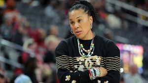 Dawn Staley Interviewed for Knicks Head Coaching Job