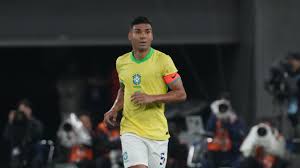 Casemiro: de saída do United, volante é procurado por time de Messi, descarta volta ao Brasil e prega foco na Copa