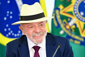 Lula pediu inclusão de endividados não inadimplentes em novo Desenrola