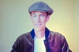 James Van Der Beek Auctions Items Amid Cancer Battle