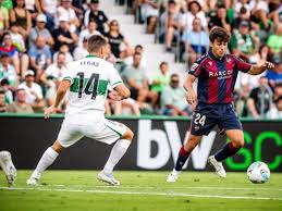 Levante UD - Elche CF: El Ciutat, escenario de la primera final de 2026