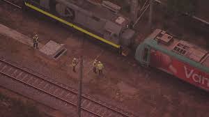 Trem descarrila na Linha 9-Esmeralda e afeta a circulação na manhã desta segunda-feira