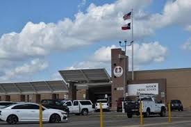KISD board to consider approving contract to turn over Manor Middle School to charter network