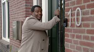 “Man in Help: When John Comes Knocking, My DIY-Obsessed Husband Runs Away”