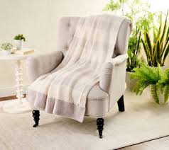 "As Is" Barefoot Dreams CozyChic Stripe Border Mix 45" x 60" Blanket - QVC.com