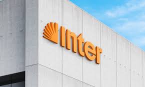 Fim do troca-troca de apps: banco Inter agora permite fazer Pix pelo WhatsApp