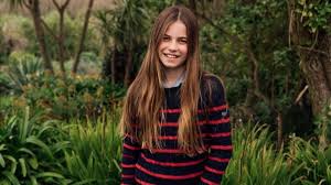 Princesa Charlotte cumple 11 años y los príncipes de Gales la celebran con un video de ella en la pl