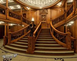 Imagem de Titanic grand staircase