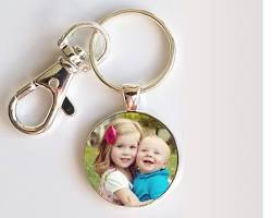 keychain with a baby and pet photoの画像