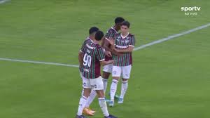 Aos 23 min do 1º tempo - gol de cabeça de Hércules do Fluminense contra o Nova Iguaçu