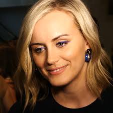 Taylor Schilling traded orange for navy on the red carpet at the White House Correspondents&#39; Dinner in Washington last weekend. &quot;I wouldn&#39;t mind running ... - Taylor-Schilling-White-House-Correspondents-Dinner