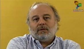 Ponente: Carlos Monge (Historiador. Investigador asociado del Centro de Estudios y Promoción del Desarrollo – DESCO). - inf_nota22841_193255b1255d