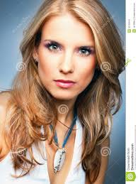 Portrait of pretty blonde woman - portrait-pretty-blonde-woman-young-33730916