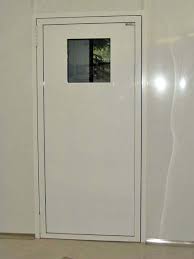 PUERTA MIRILLA - Proyectos y soluciones técnicas en Olot Girona